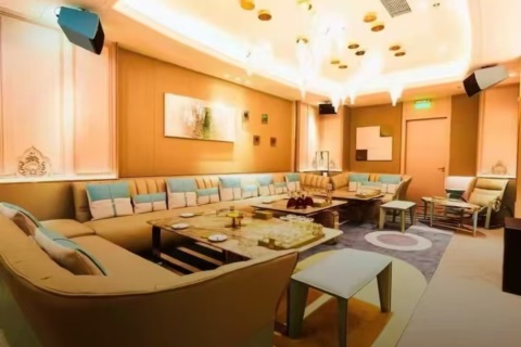 烟台麦斯KTV招聘演员,住宿有房补,拼搏奋进成就职场非凡人生